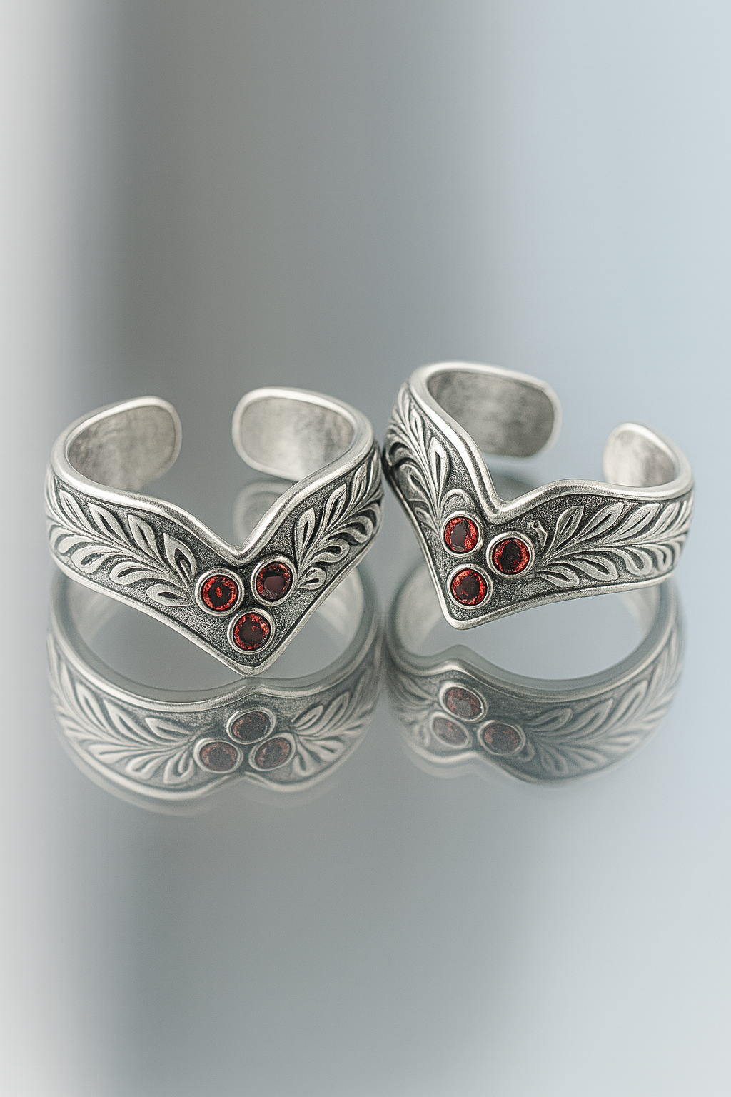 Ruby Leaf Silver Toe Ring