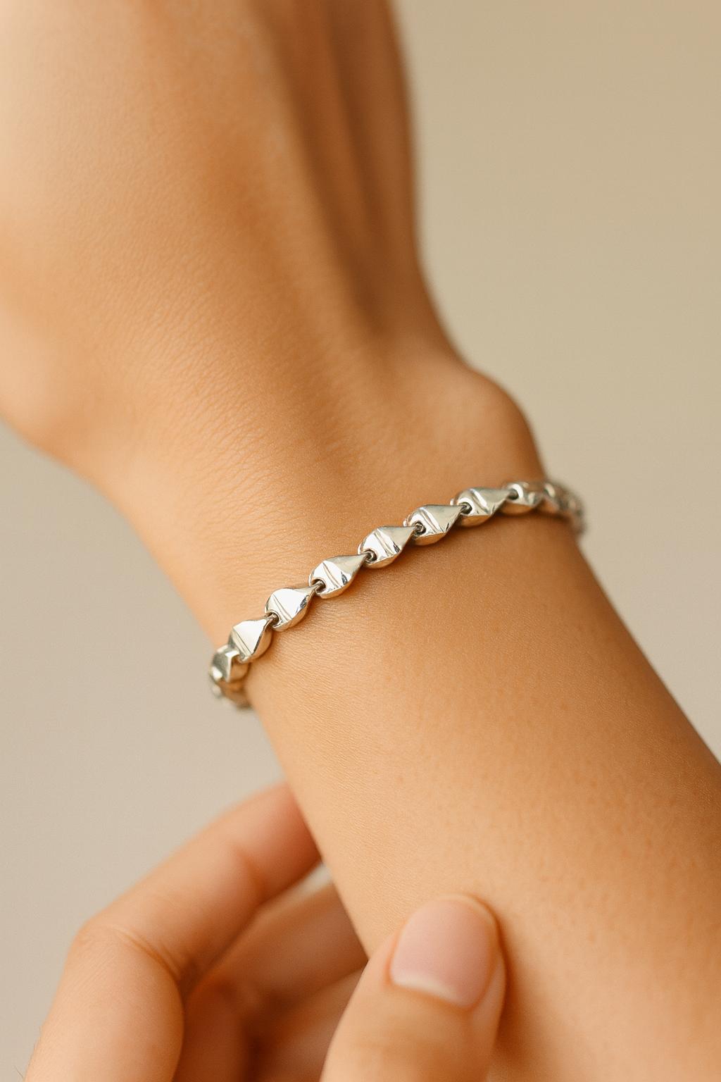 Leaf Link Bracelet| 92.5 Silver