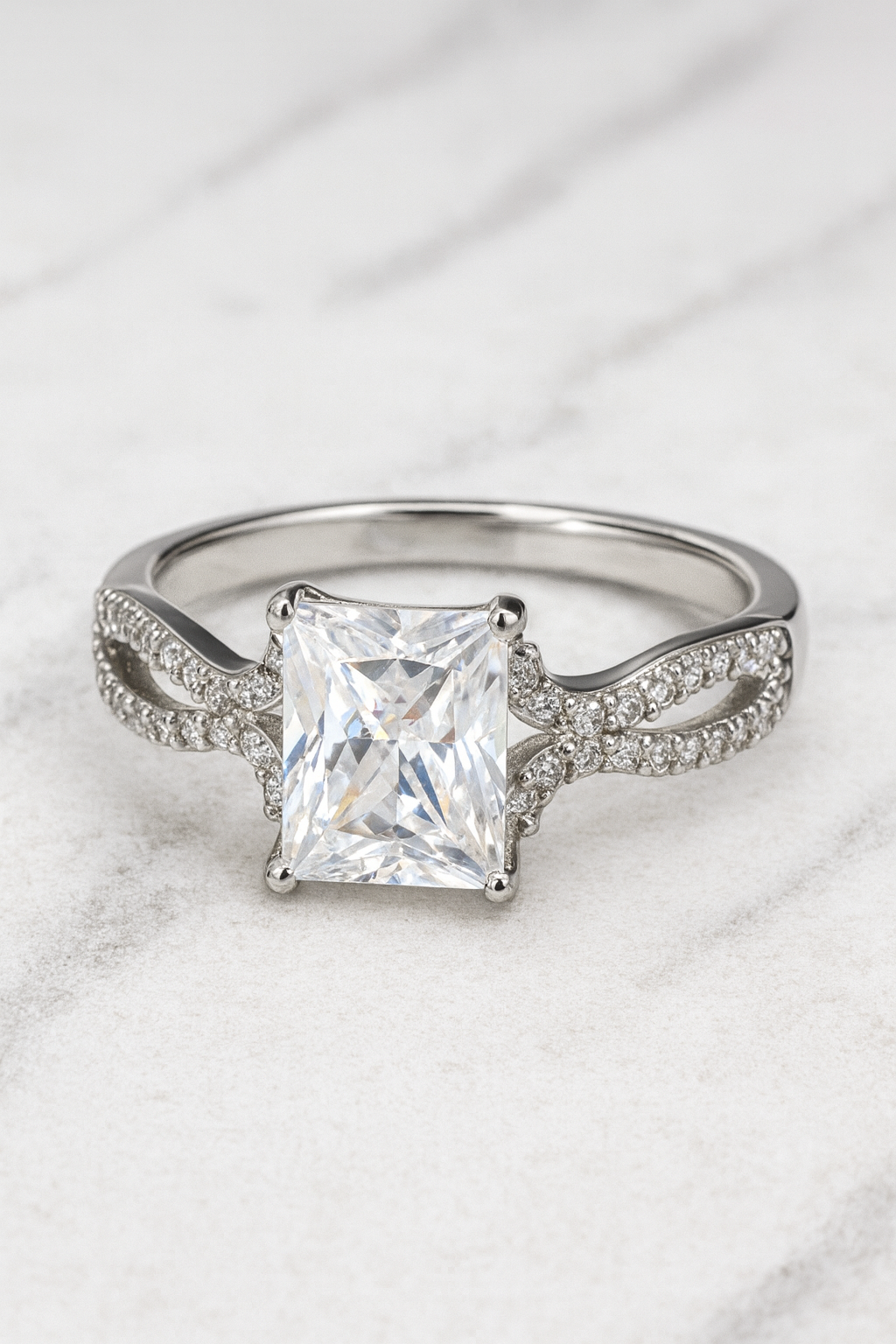 Eternal Radiance Ring | 92.5 Silver